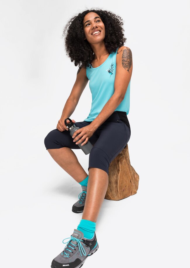 Capri cheap sports pants